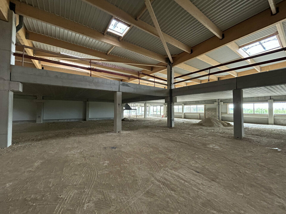 VENTE ENTREPÔTS ET LOCAUX D'ACTIVITÉ TREMBLAY EN FRANCE (93290) | 93_0072 | photo 3