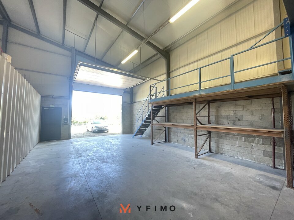 LOCATION ENTREPÔTS ET LOCAUX D'ACTIVITÉ ECQUEVILLY (78920) | 78_0773 | photo 5
