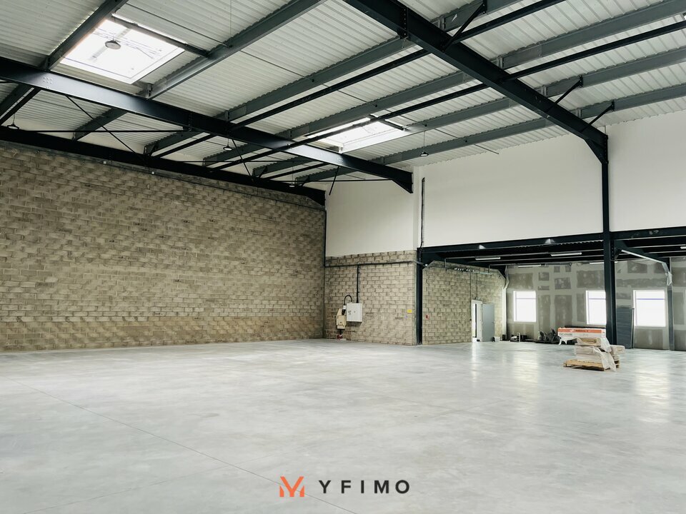 LOCATION ENTREPÔTS ET LOCAUX D'ACTIVITÉ ELANCOURT (78990) | 78_1094 | photo 2