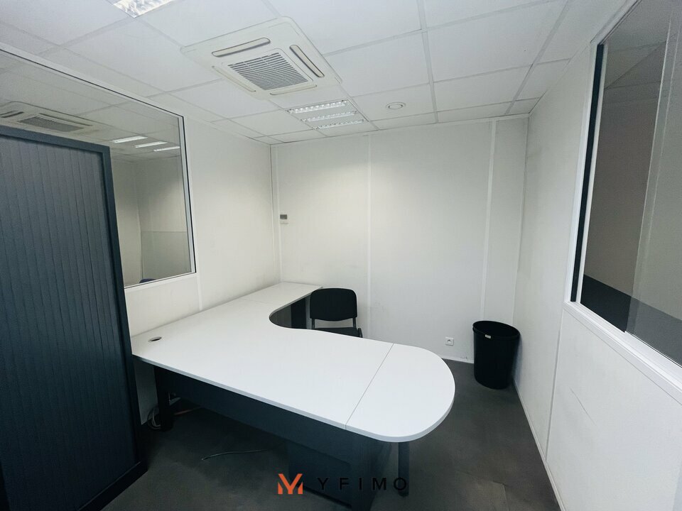 LOCATION ENTREPÔTS ET LOCAUX D'ACTIVITÉ VERNOUILLET (78540) | 78_1376 | photo 8