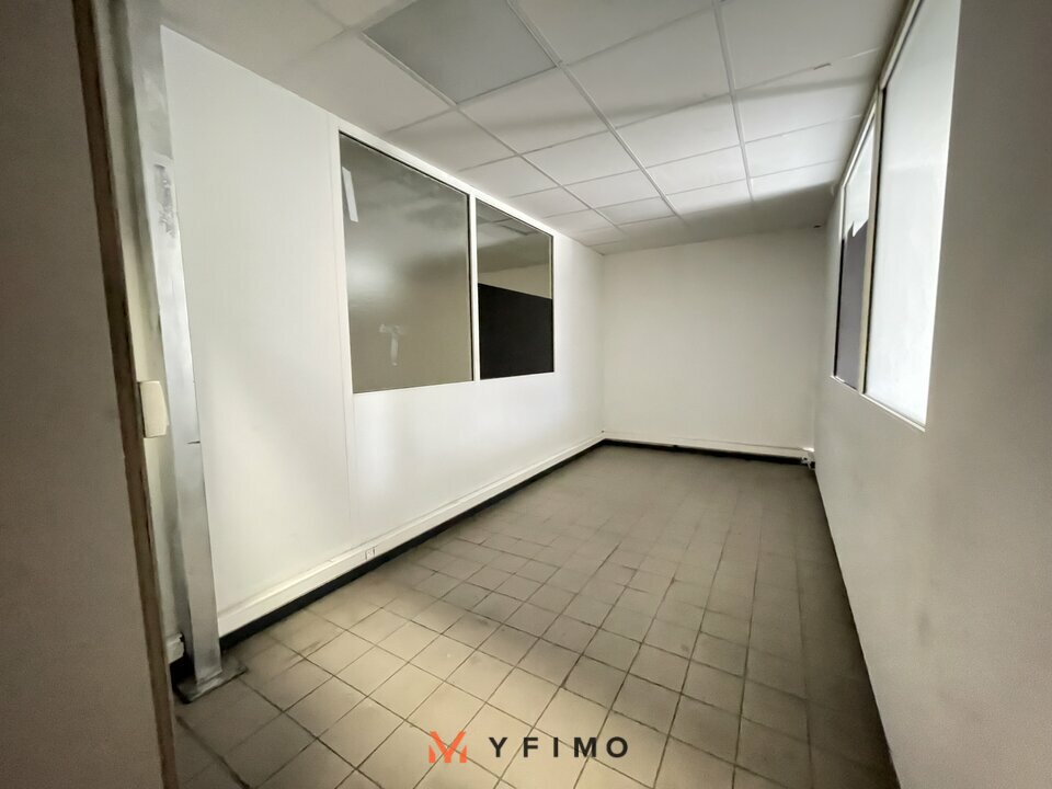 LOCATION ENTREPÔTS ET LOCAUX D'ACTIVITÉ ROSNY SUR SEINE (78710) | 78_1338 | photo 3