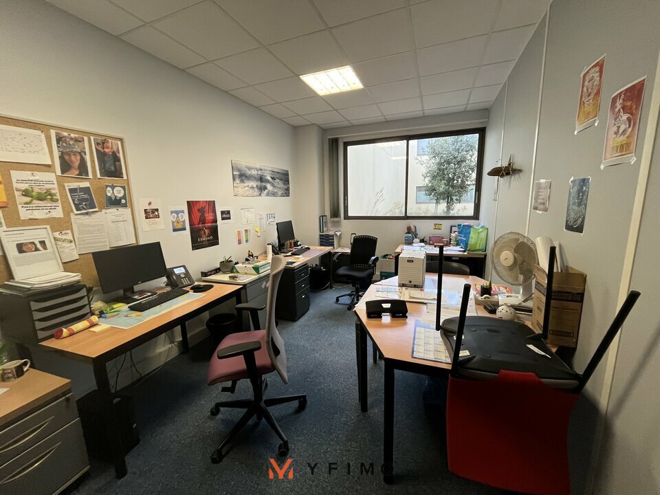 LOCATION ENTREPÔTS ET LOCAUX D'ACTIVITÉ POISSY (78300) | 78_1488 | photo 7