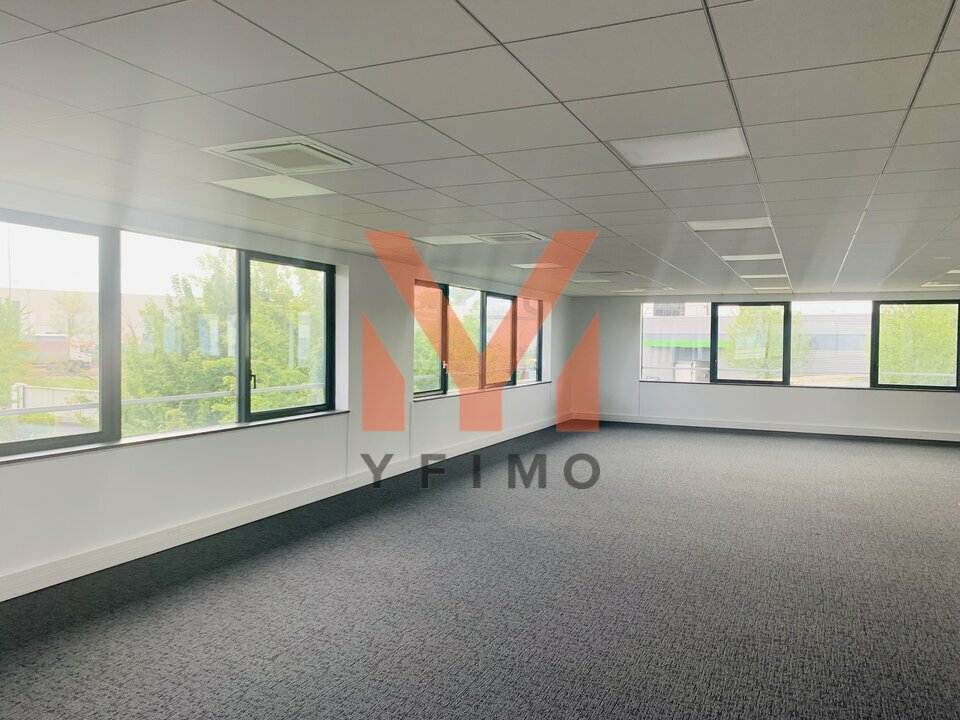 LOCATION ENTREPÔTS ET LOCAUX D'ACTIVITÉ TRAPPES (78190) | 78_0571 | photo 4