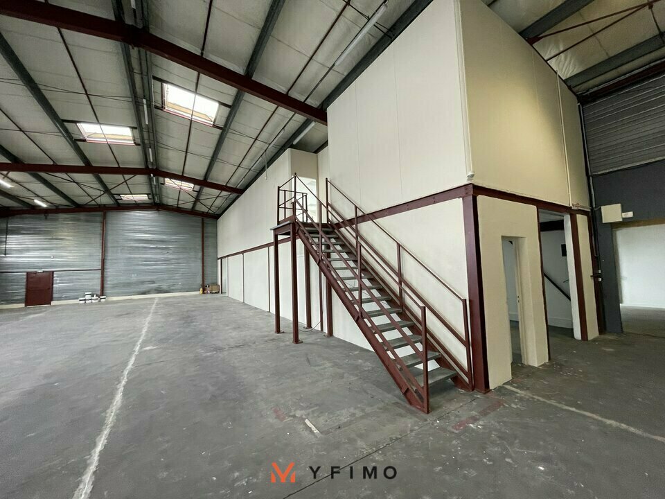 LOCATION ENTREPÔTS ET LOCAUX D'ACTIVITÉ EPONE (78680) | 78_0736 | photo 5