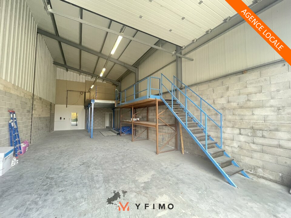 LOCATION ENTREPÔTS ET LOCAUX D'ACTIVITÉ ECQUEVILLY (78920) | 78_1504 | photo 1