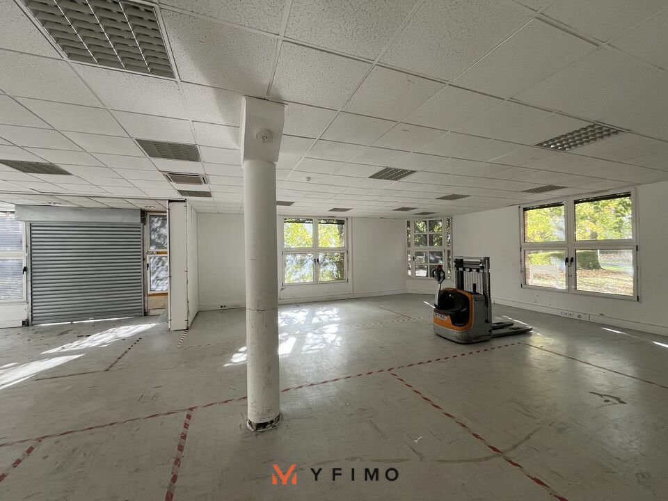 LOCATION ENTREPÔTS ET LOCAUX D'ACTIVITÉ MONTIGNY-LE-BRETONNEUX (78180) | 78_1467 | photo 5