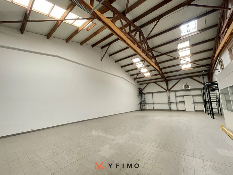 LOCATION ENTREPÔTS ET LOCAUX D'ACTIVITÉ ROSNY SUR SEINE (78710) | 78_1337 | photo 2