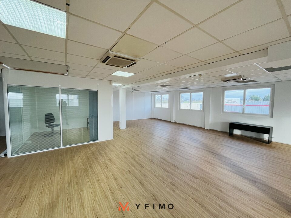 LOCATION BUREAUX BUC (78530) | 78_0957 | photo 2