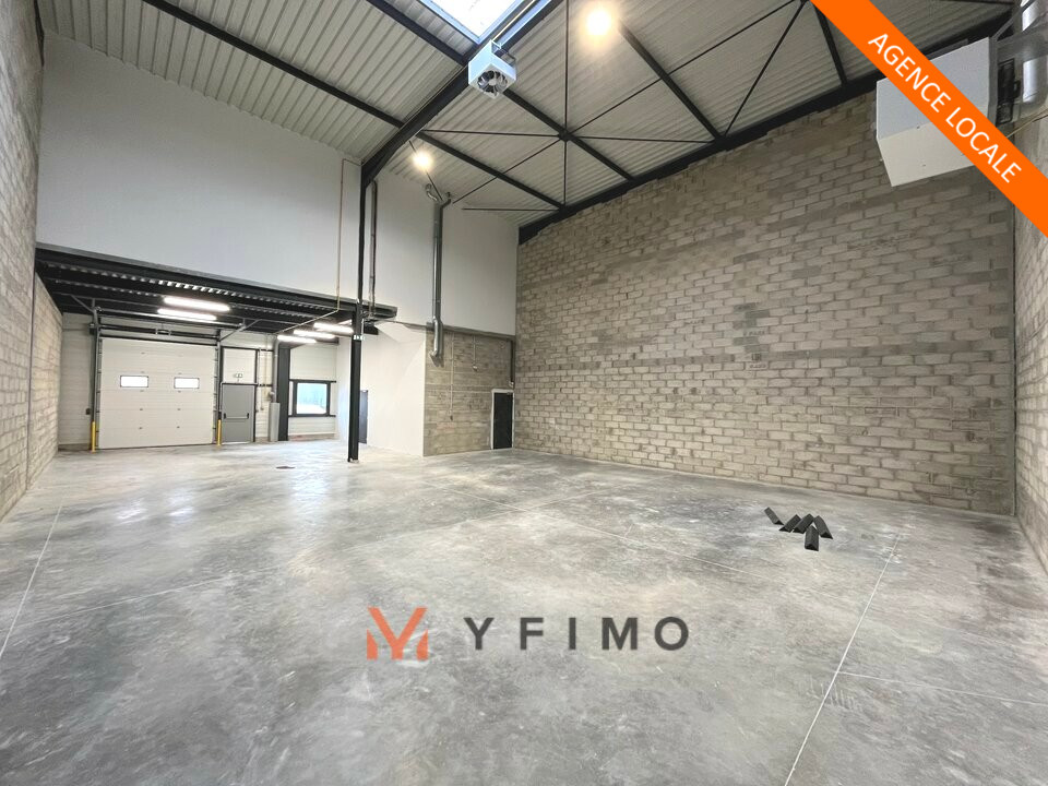 LOCATION ENTREPÔTS ET LOCAUX D'ACTIVITÉ AUBERGENVILLE (78410) | 78_1590 | photo 1