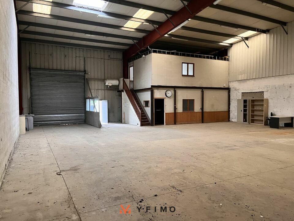 LOCATION ENTREPÔTS ET LOCAUX D'ACTIVITÉ LES MUREAUX (78130) | 78_0333 | photo 4