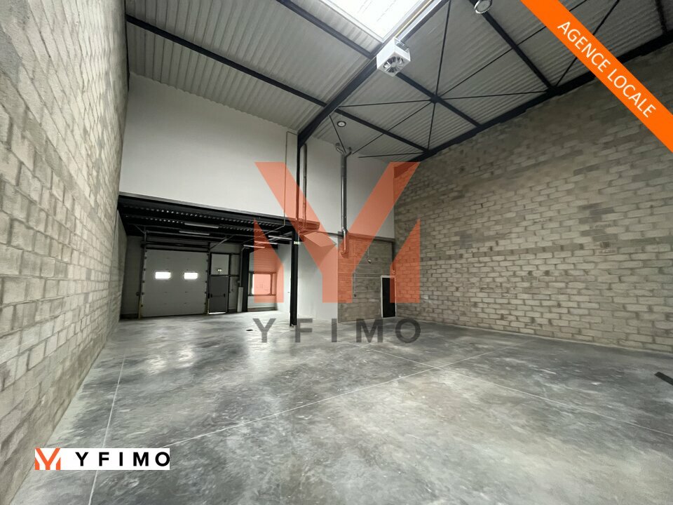 LOCATION ENTREPÔTS ET LOCAUX D'ACTIVITÉ AUBERGENVILLE (78410) | 78_0425 | photo 4
