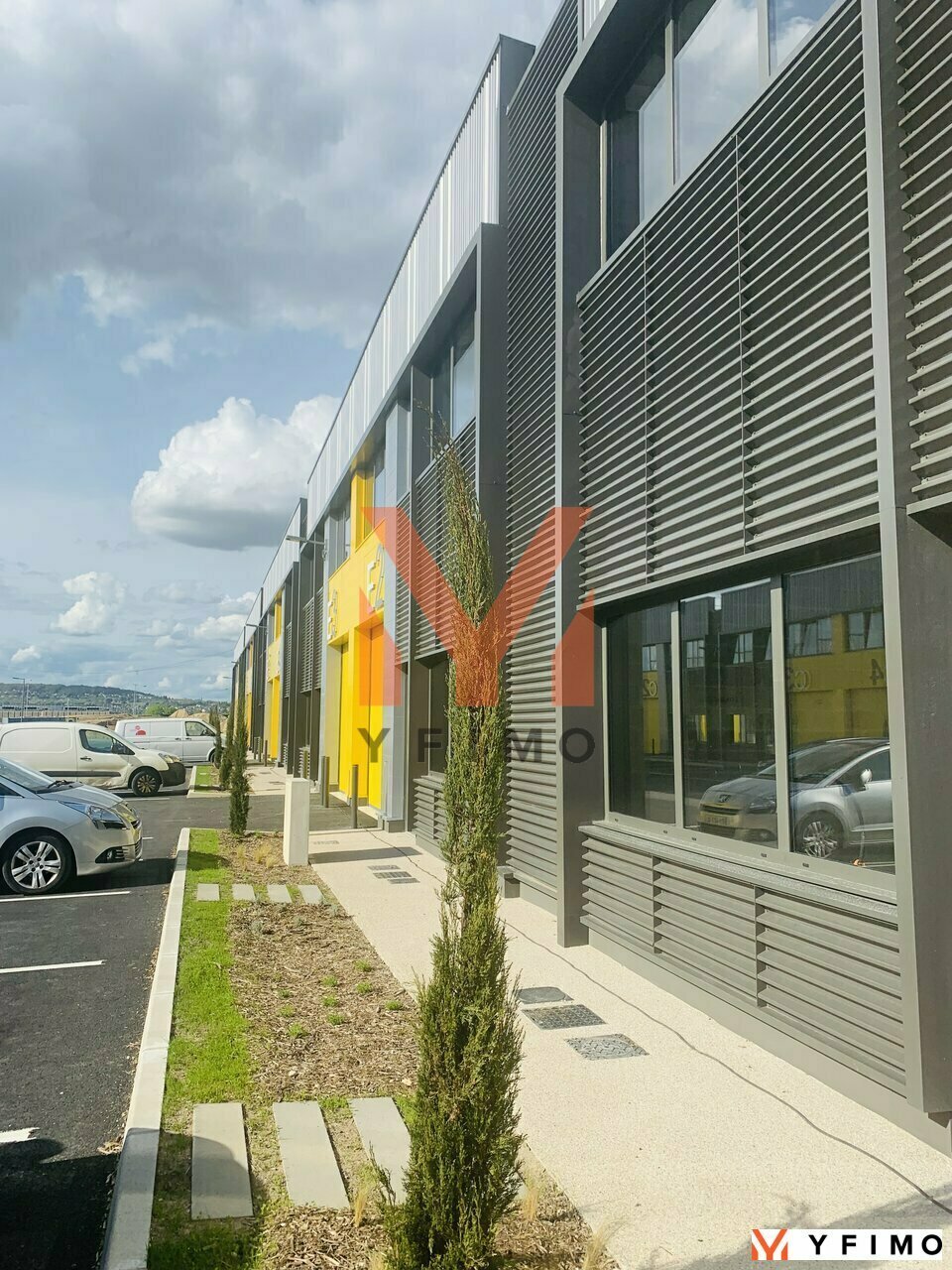 LOCATION ENTREPÔTS ET LOCAUX D'ACTIVITÉ POISSY (78300) | 78_0500 | photo 2
