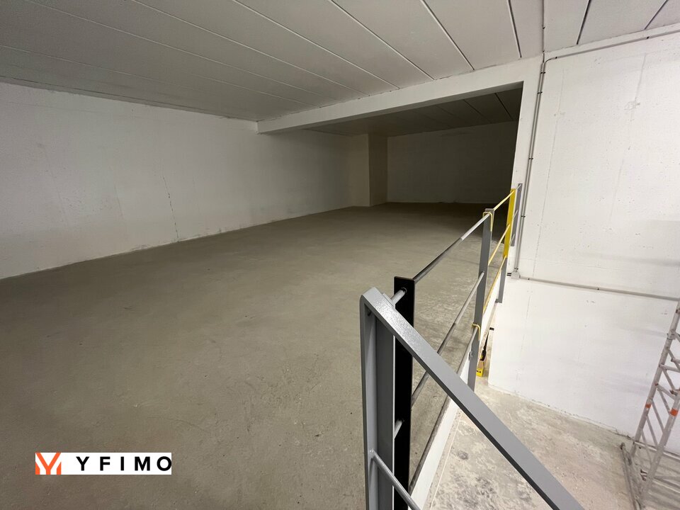 LOCATION ENTREPÔTS ET LOCAUX D'ACTIVITÉ LES MUREAUX (78130) | 78_0527 | photo 5