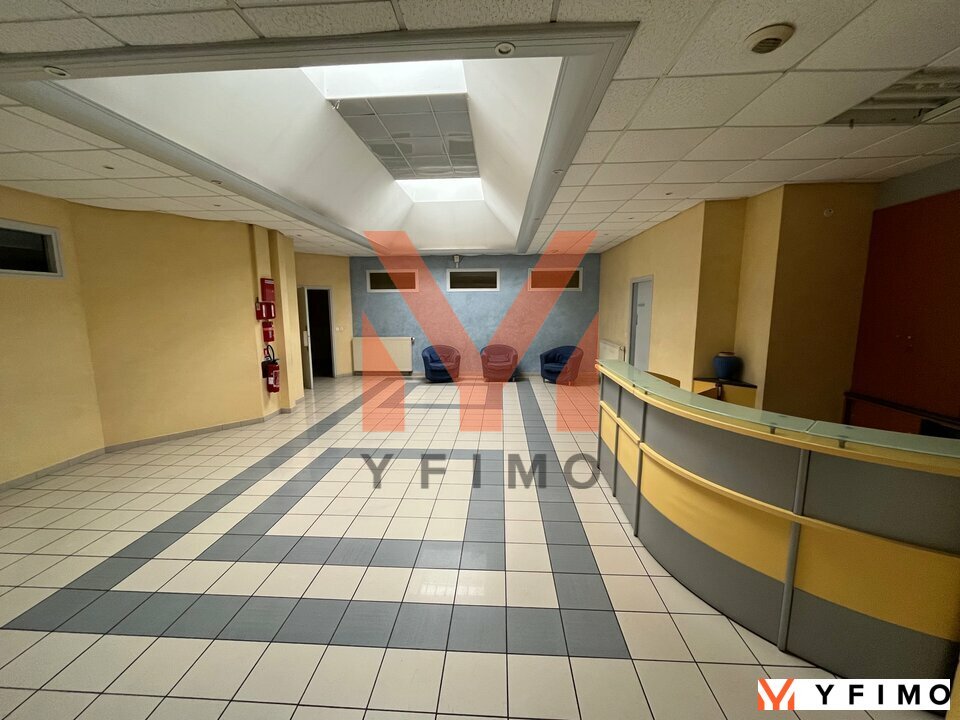 VENTE COMMERCE AUBERGENVILLE (78410) | 78_0828 | photo 2