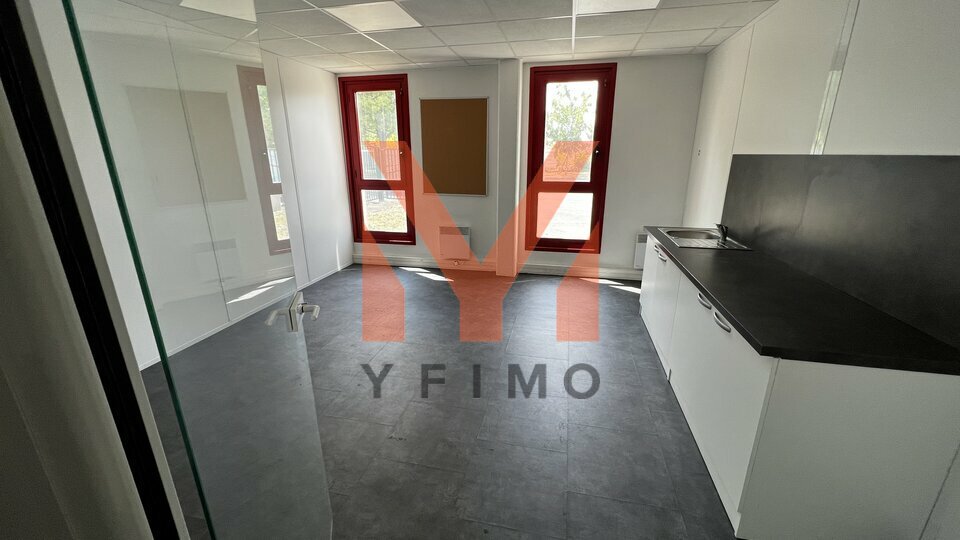 LOCATION ENTREPÔTS ET LOCAUX D'ACTIVITÉ ERAGNY (95610) | 95_0055 | photo 7