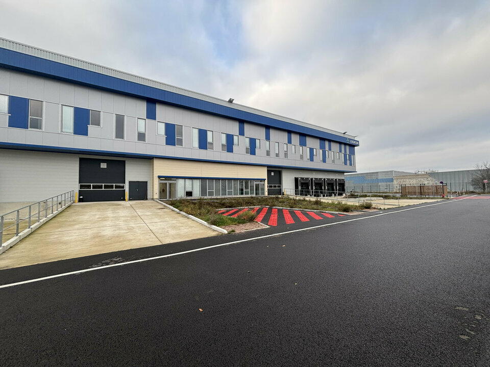 LOCATION ENTREPÔTS ET LOCAUX D'ACTIVITÉ CONFLANS-SAINTE-HONORINE (78700) | 78_1494 | photo 2