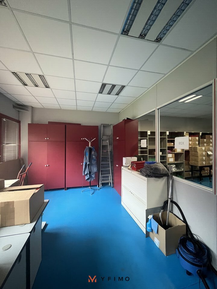 LOCATION ENTREPÔTS ET LOCAUX D'ACTIVITÉ TRAPPES (78190) | 78_1425 | photo 3