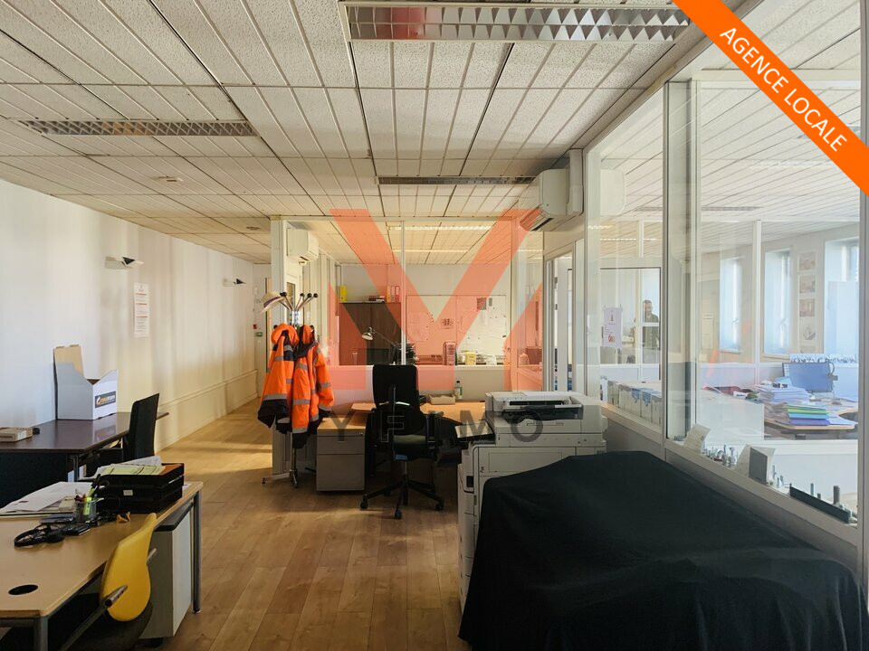 LOCATION ENTREPÔTS ET LOCAUX D'ACTIVITÉ CARRIERES SUR SEINE (78420) | 78_0652 | photo 2