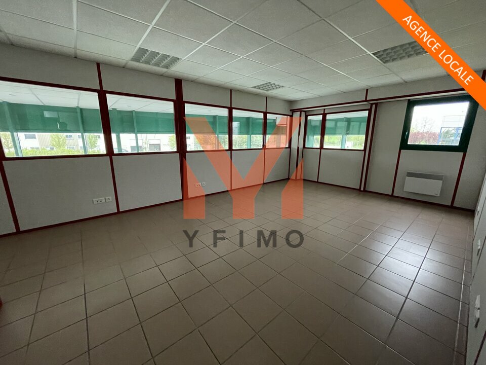 LOCATION BUREAUX LES MUREAUX (78130) | 78_0573 | photo 7