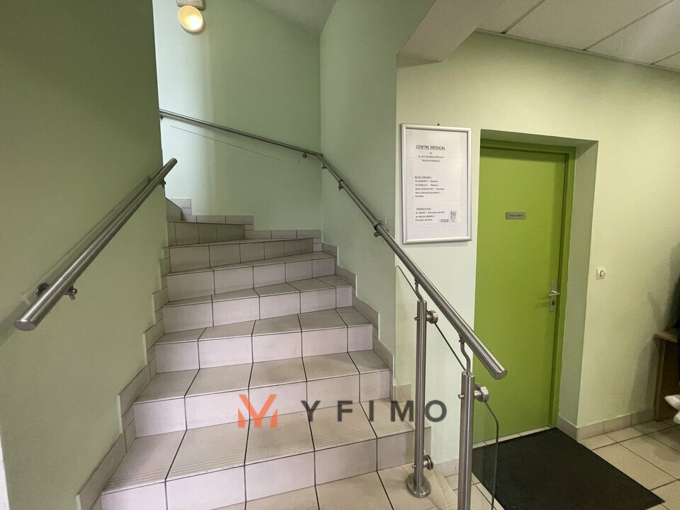 LOCATION BUREAUX LES MUREAUX (78130) | 78_1509 | photo 2