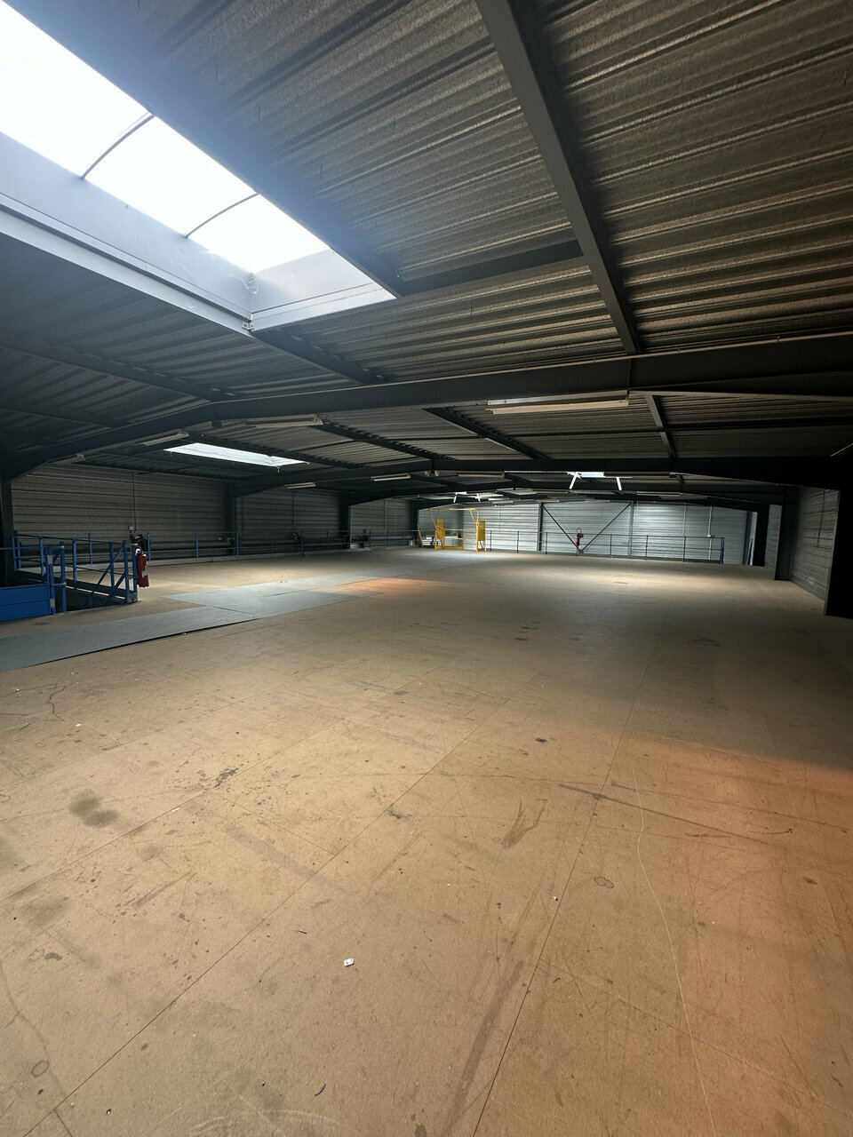 LOCATION ENTREPÔTS ET LOCAUX D'ACTIVITÉ SAINT OUEN L'AUMONE (95310) | 95_0478 | photo 3
