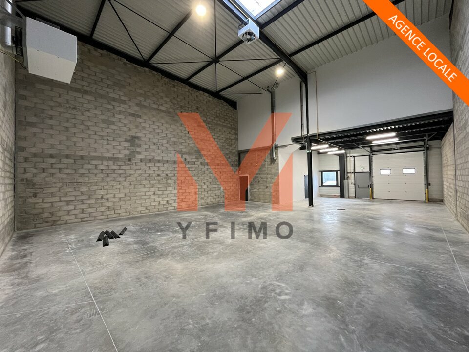LOCATION ENTREPÔTS ET LOCAUX D'ACTIVITÉ AUBERGENVILLE (78410) | 78_0676 | photo 1