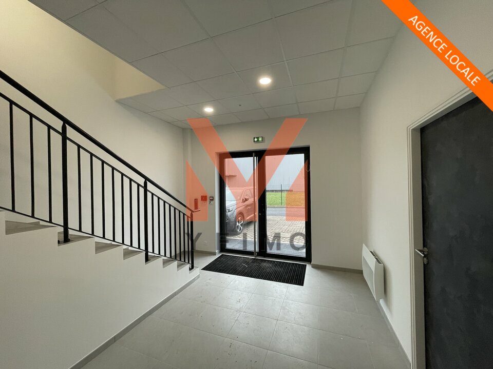 LOCATION ENTREPÔTS ET LOCAUX D'ACTIVITÉ AUBERGENVILLE (78410) | 78_0676 | photo 3