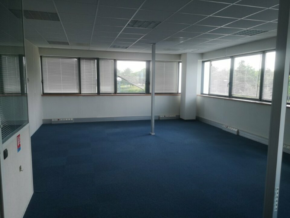 LOCATION ENTREPÔTS ET LOCAUX D'ACTIVITÉ CERGY (95800) | 95_0311 | photo 6