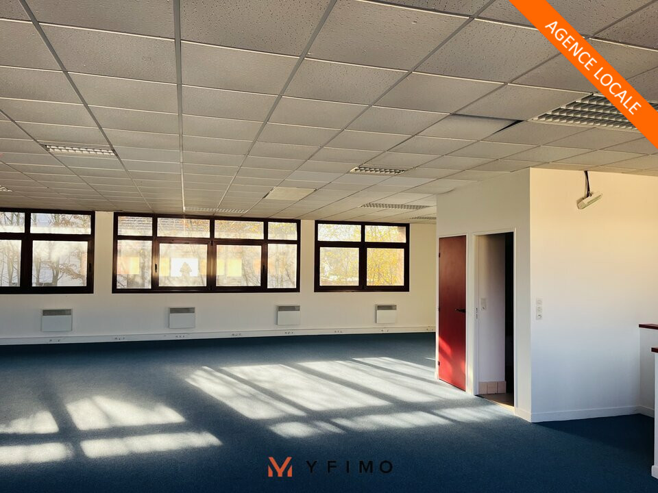 LOCATION ENTREPÔTS ET LOCAUX D'ACTIVITÉ VOISINS-LE-BRETONNEUX (78960) | 78_1258 | photo 1